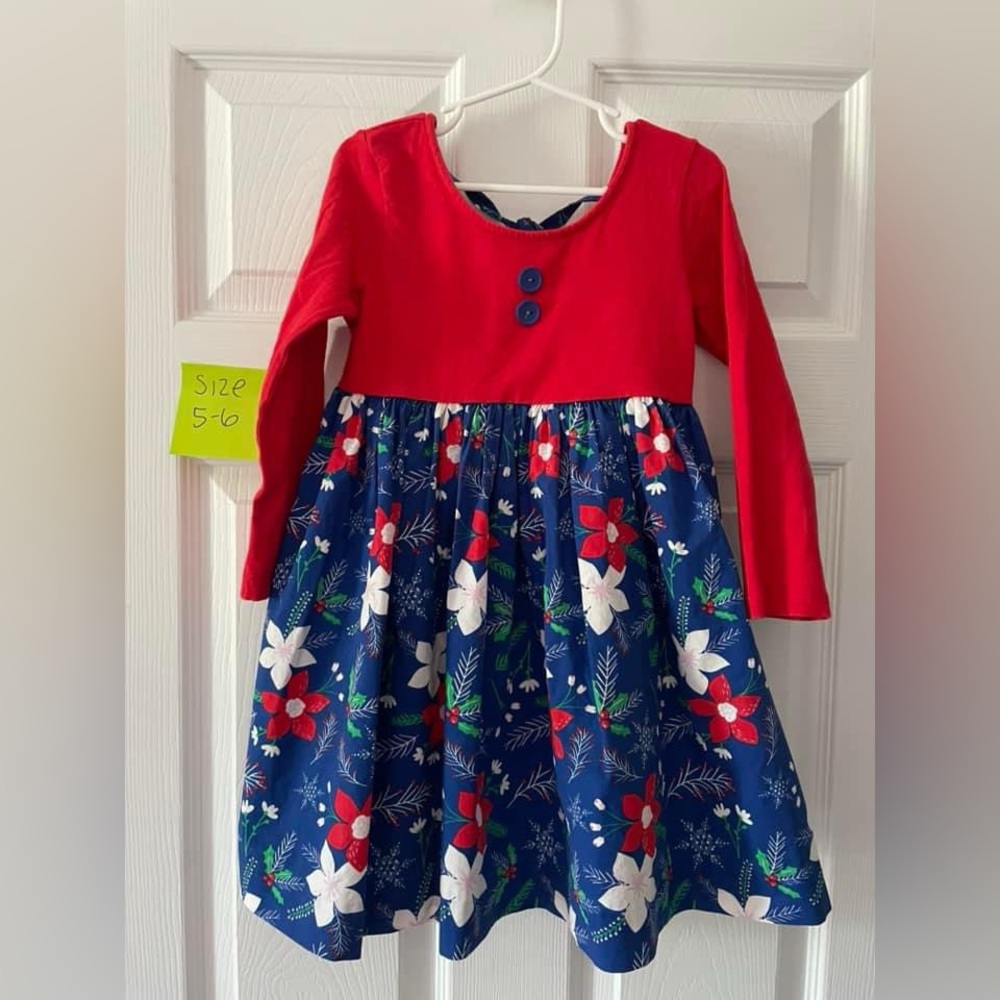 Eleanor Rose Clothing Poinsettia Dress size 5-6